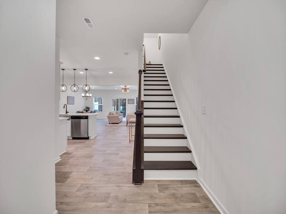 Gorgeous New Townhome/Charlotte! Zewnętrze zdjęcie