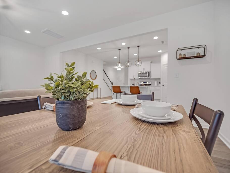 Gorgeous New Townhome/Charlotte! Zewnętrze zdjęcie