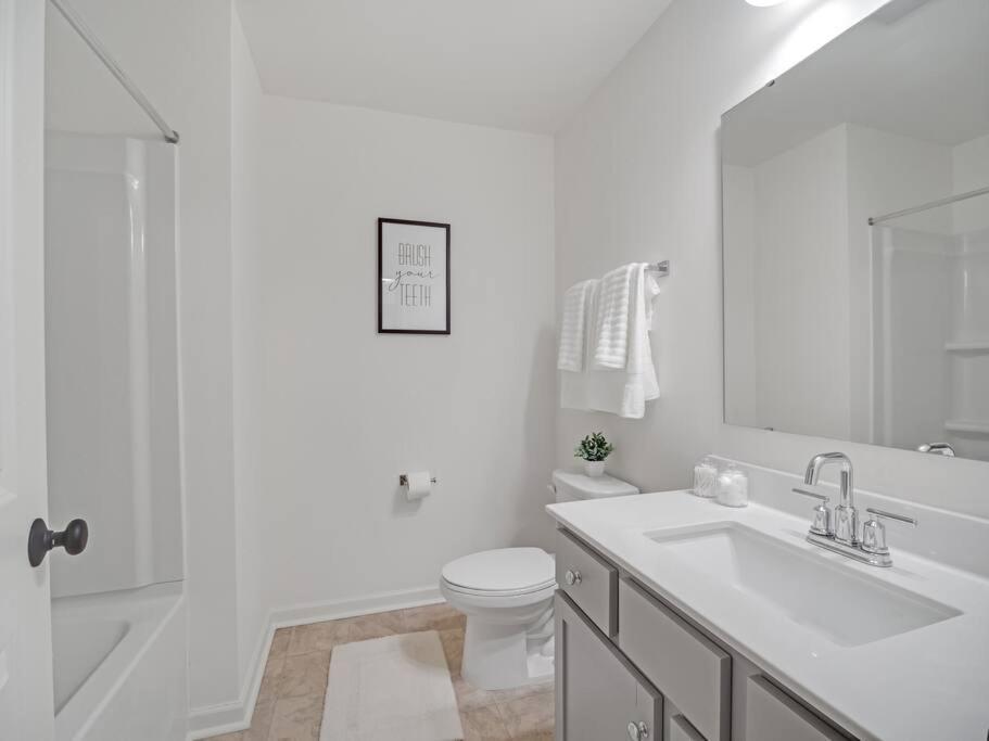 Gorgeous New Townhome/Charlotte! Zewnętrze zdjęcie